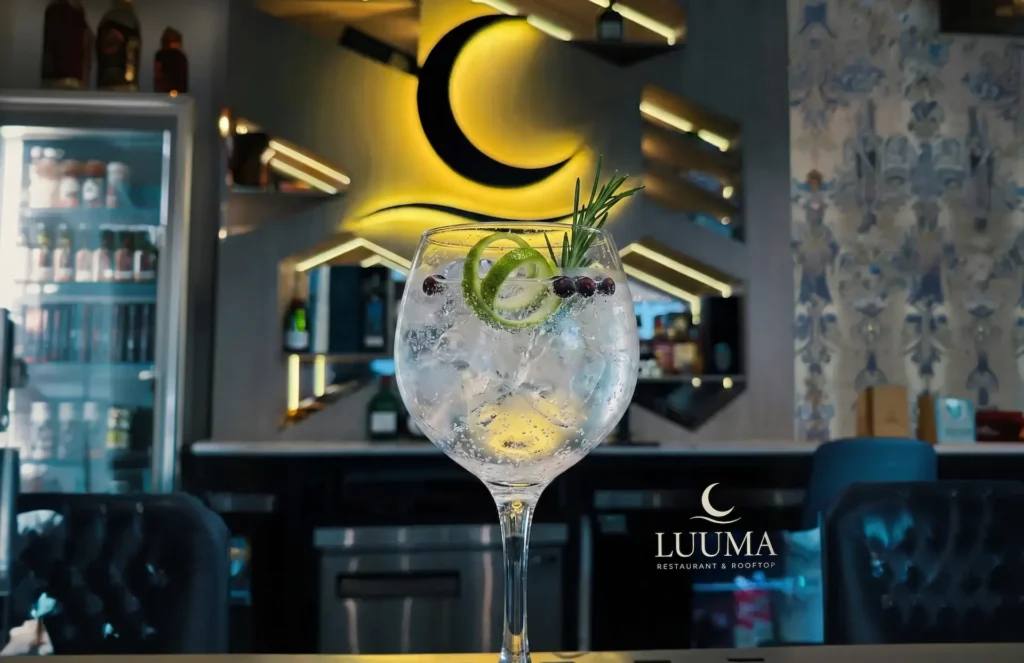 Gin Tonic en Manta: Los mejores bares para disfrutar esta bebida clásica