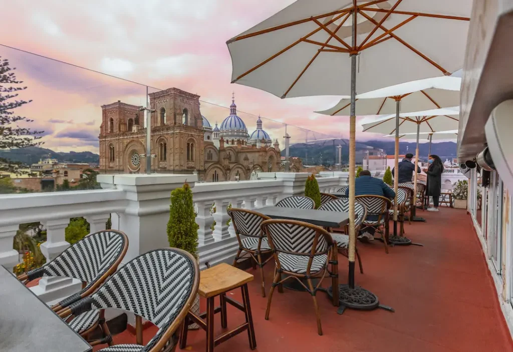 Best rooftop bars in Cuenca Ecuador with scenic city views