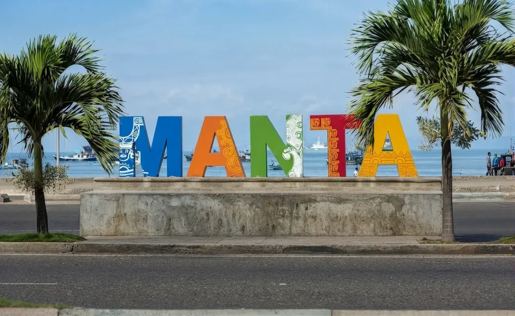 What to do in Manta Ecuador for memorable travel experiences